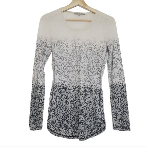 Athleta Tops - Athleta | Ombre Floral Fade Long Sleeve Lightweight Knit Top
